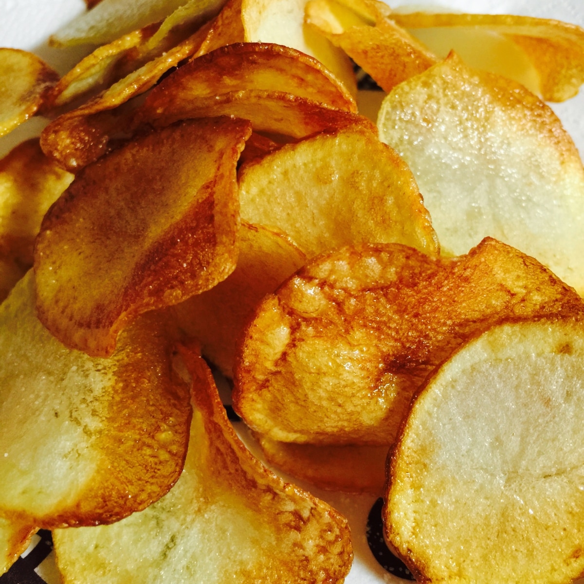 スライスして揚げるだけ 簡単おうちでポテトチップ レシピ 作り方 By Toytoy Saori05 楽天レシピ